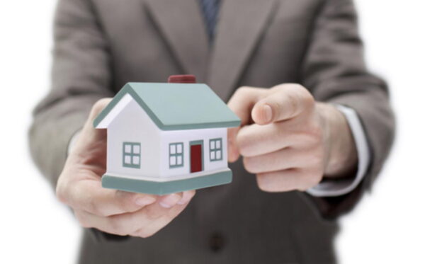 Six Ways To Ensure You Are Hiring The Right Real Estate Agent