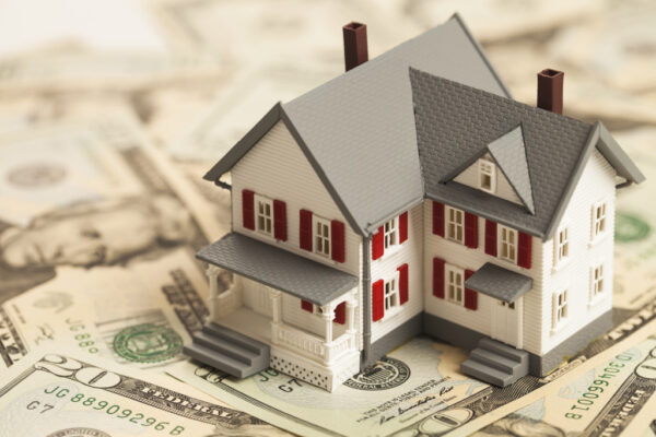How can I make my house more appealing to cash buyers?