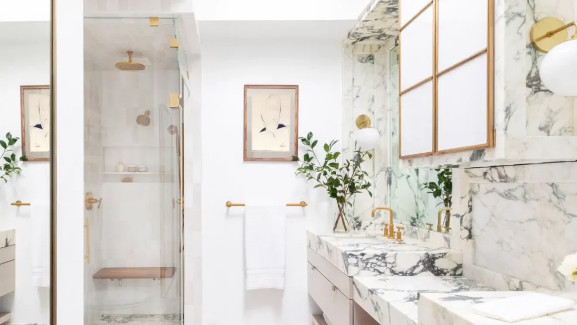 The Advantages of Hiring a Professional for Bathroom Remodeling